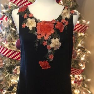 Amazon floral appliqué tank top